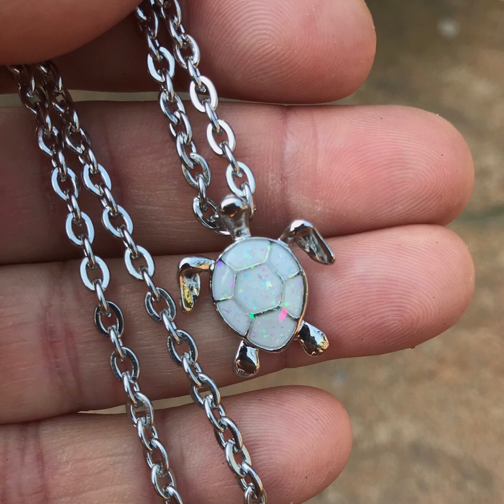 COPY - Turtle Pendant 3mm Hammered Anchor Chain